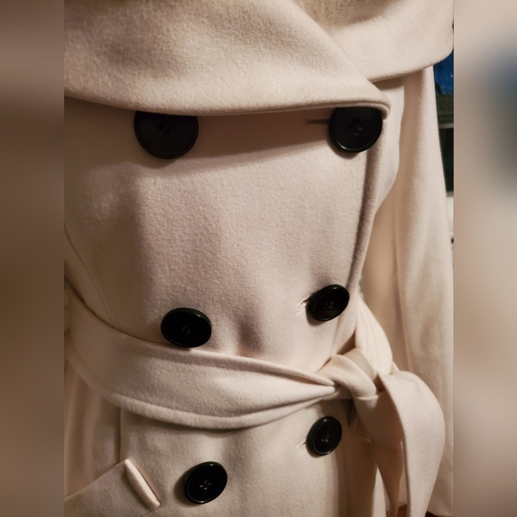 BeBe wool Winter White double-breasted coat with dramatic collar sz M - Picture 9 of 16